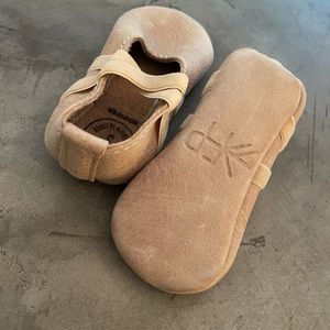 Freshly Picked Ballet moccasin, Size 3